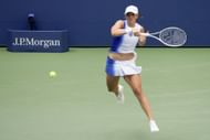 Iga Swiatek in action at the 2023 US Open.